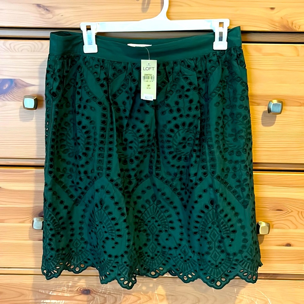 NWT petite Ann Taylor Loft cotton eyelet skirt in hunter green